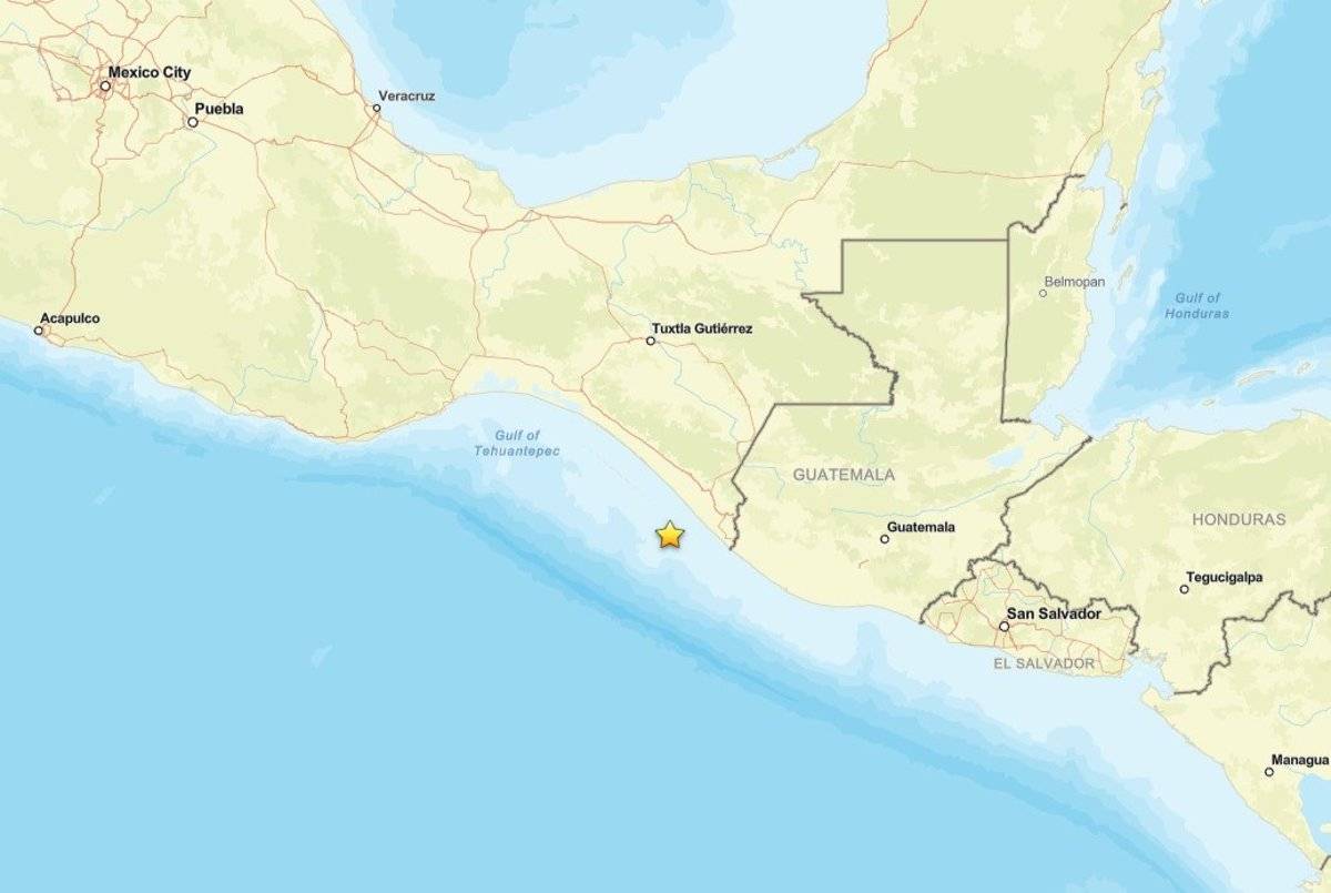 Un terratrèmol de magnitud 7,3 sacseja la costa de Mèxic