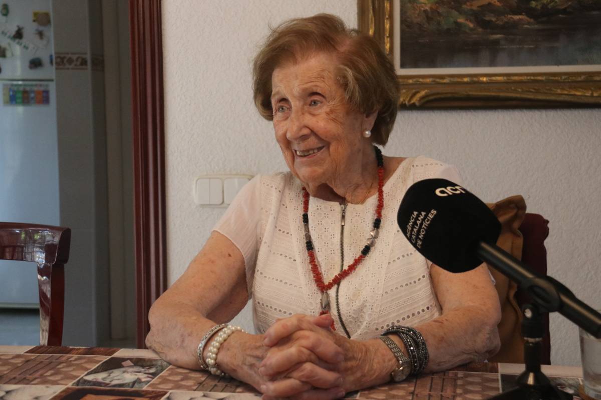 Núria Bosch, testimoni de l`inici de la Guerra Civil, durant una entrevista amb l`ACN - Guifré Jordan / ACN Núria Bosch, testimoni de l`inici de la Guerra Civil, durant una entrevista amb l`ACN