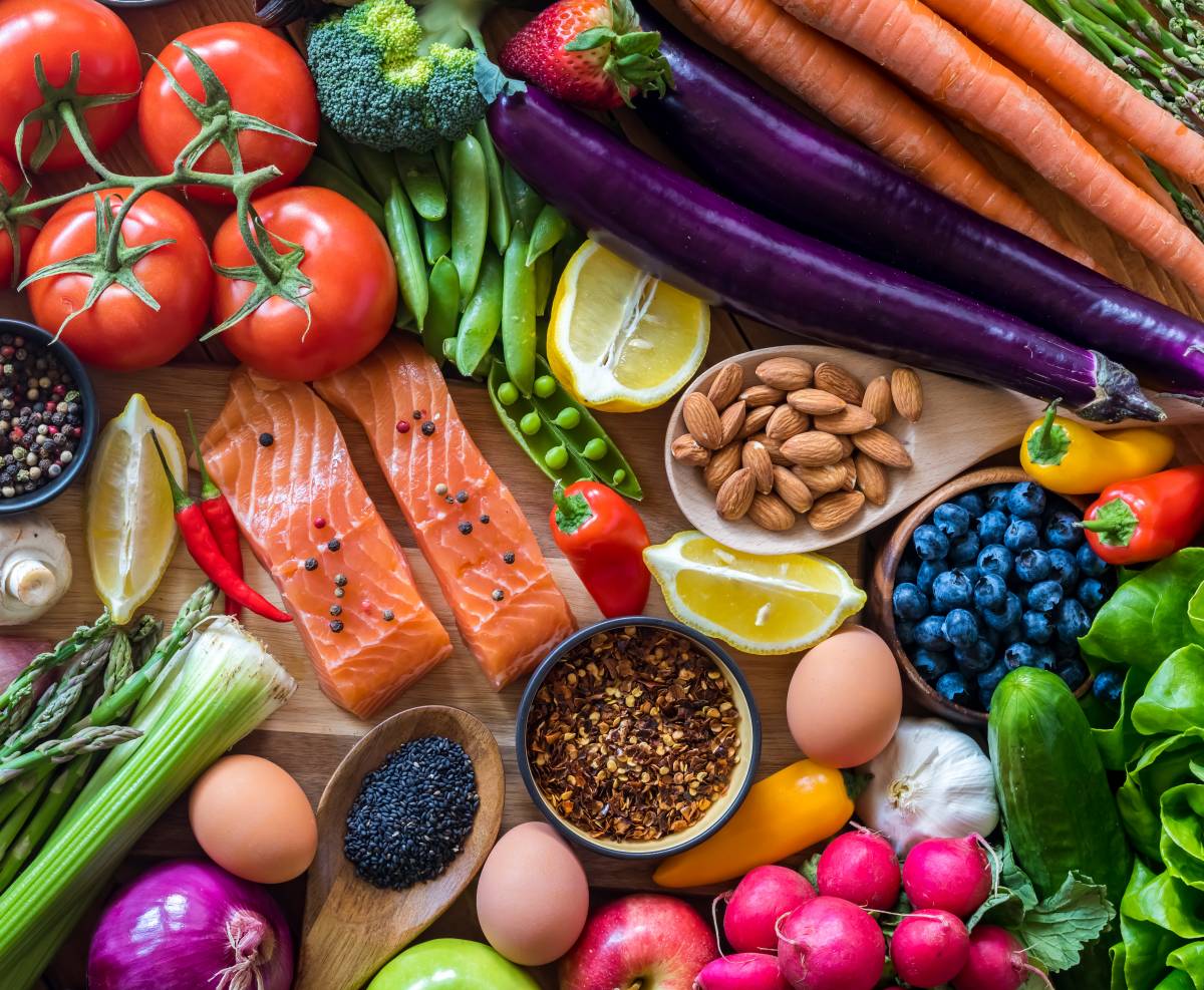 La dieta de moda que pot augmentar el risc de càncer intestinal, segons un estudi