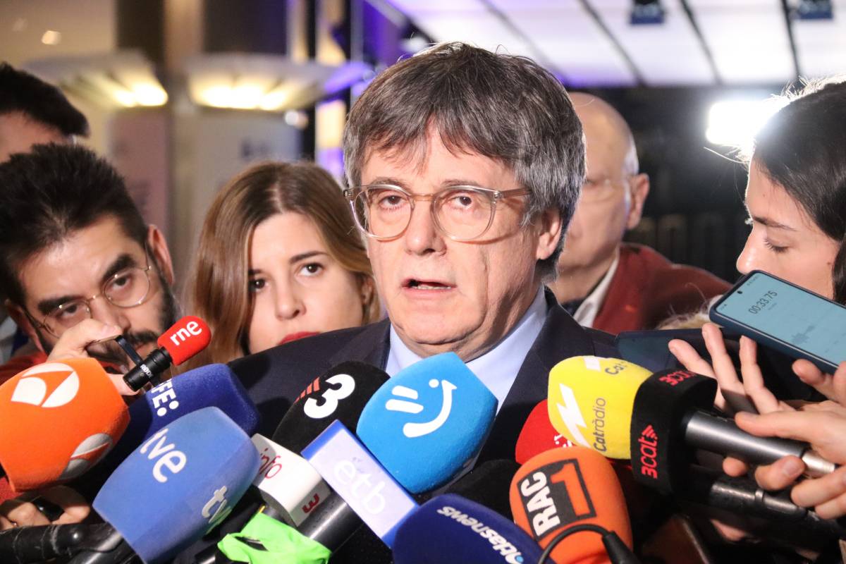 Puigdemont titlla d'«insult» que Catalunya aporti el 19% del PIB però només rebi el 8,6% d'inversions