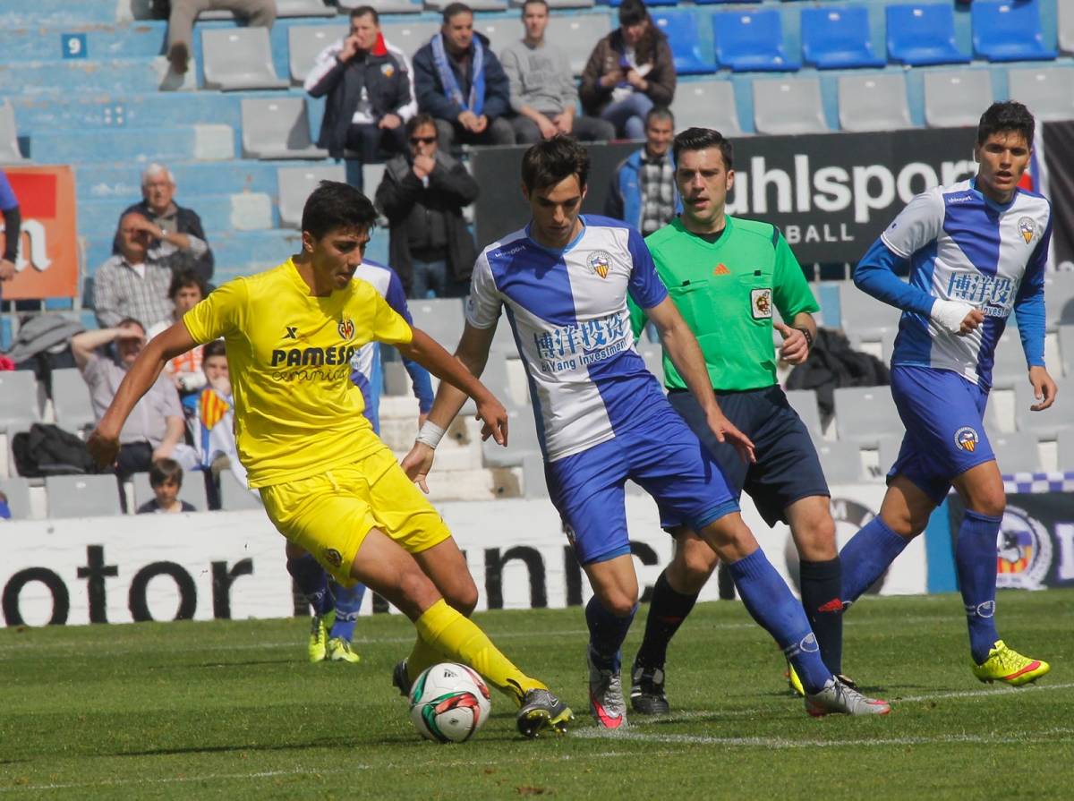 De la Nova Creu Alta al cim del futbol internacional: els nou campions del món que es van enfrontar al CE Sabadell