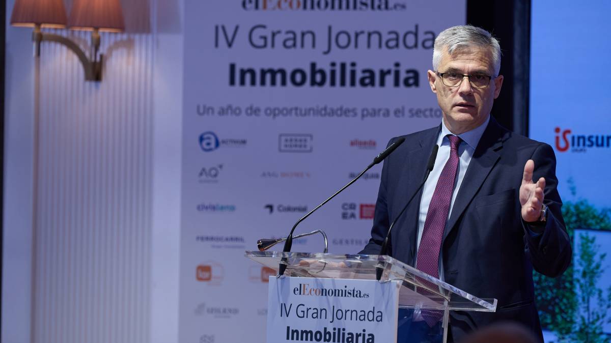 Mor David Lucas, secretari d'Estat d'habitatge, amb 58 anys