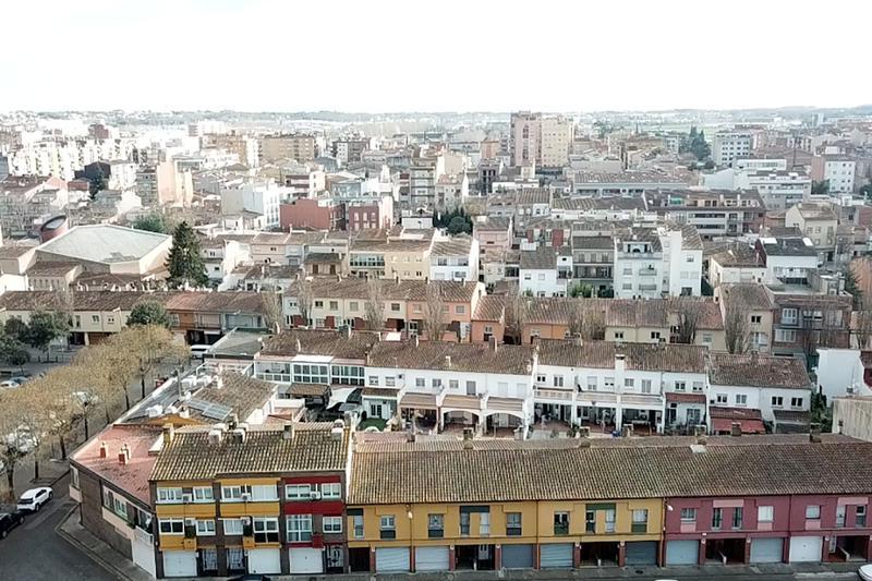 Un home ferit per un tret a la cama en ple carrer a Salt