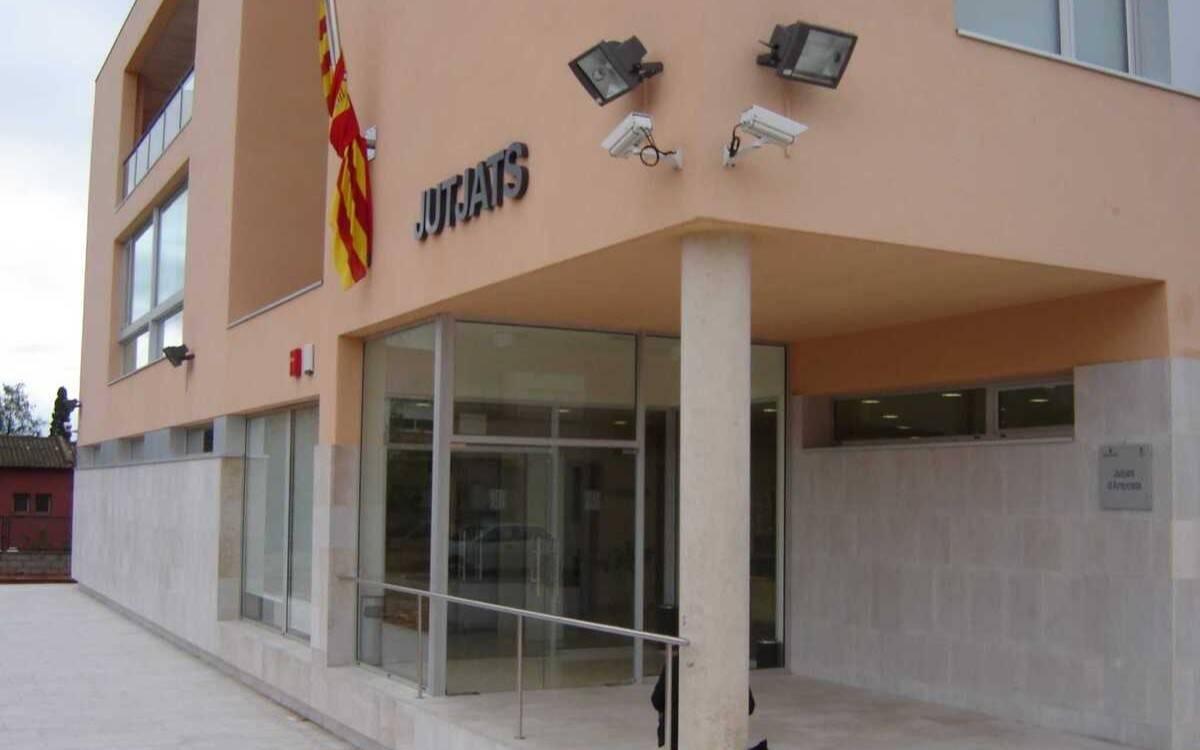 Ingressa a presó l'home detingut per agredir dos agents de la Policia Local d'Amposta