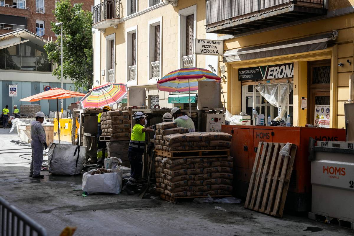 Les obres a la zona de l'esvoranc de l'L9 al barri del Putxet - Hugo Fernández