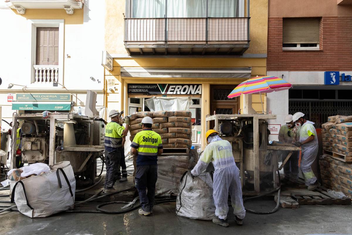 Barcelona anuncia un pla de suport de 100.000 euros per al comerç afectat per l'esvoranc de l'L9