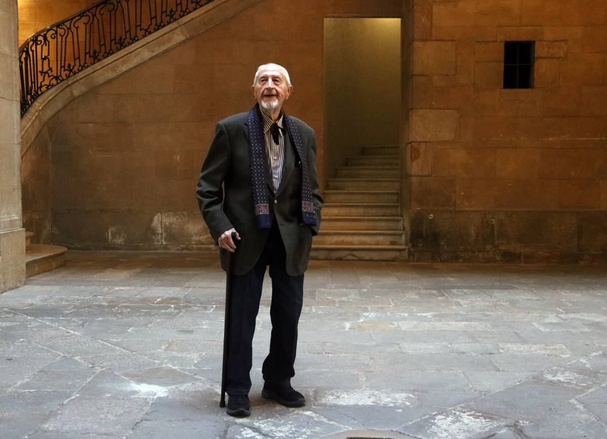 Els 15 llibres imprescindibles de Josep Vallverdú