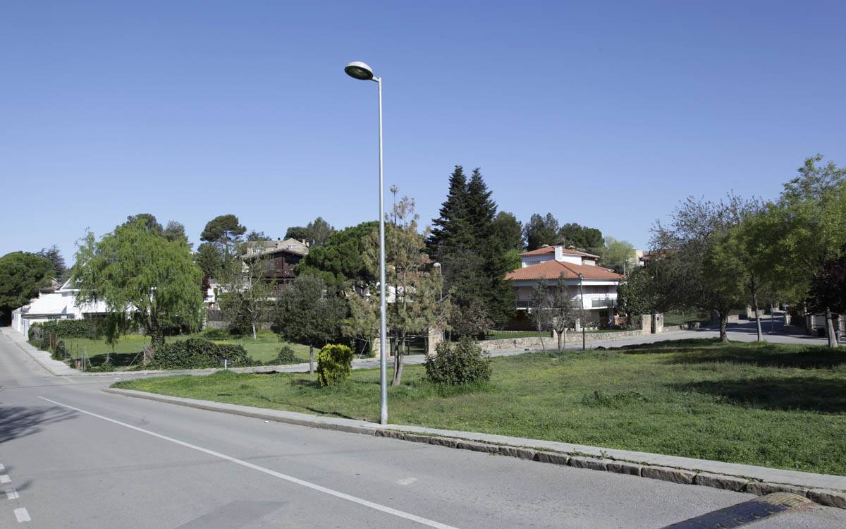 Sant Fruitós reforça la seguretat a Pineda de Bages amb més controls i noves càmeres