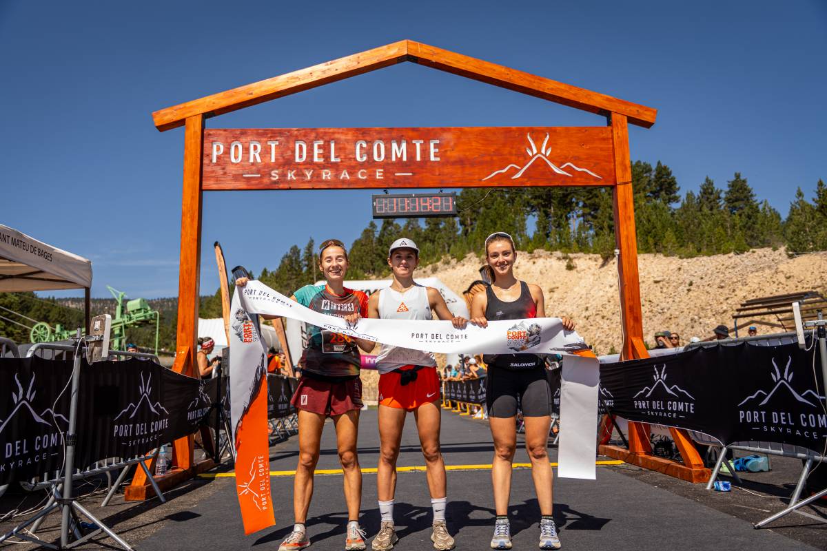 Tres corredores a la meta - Skyrace Tres corredores a la meta