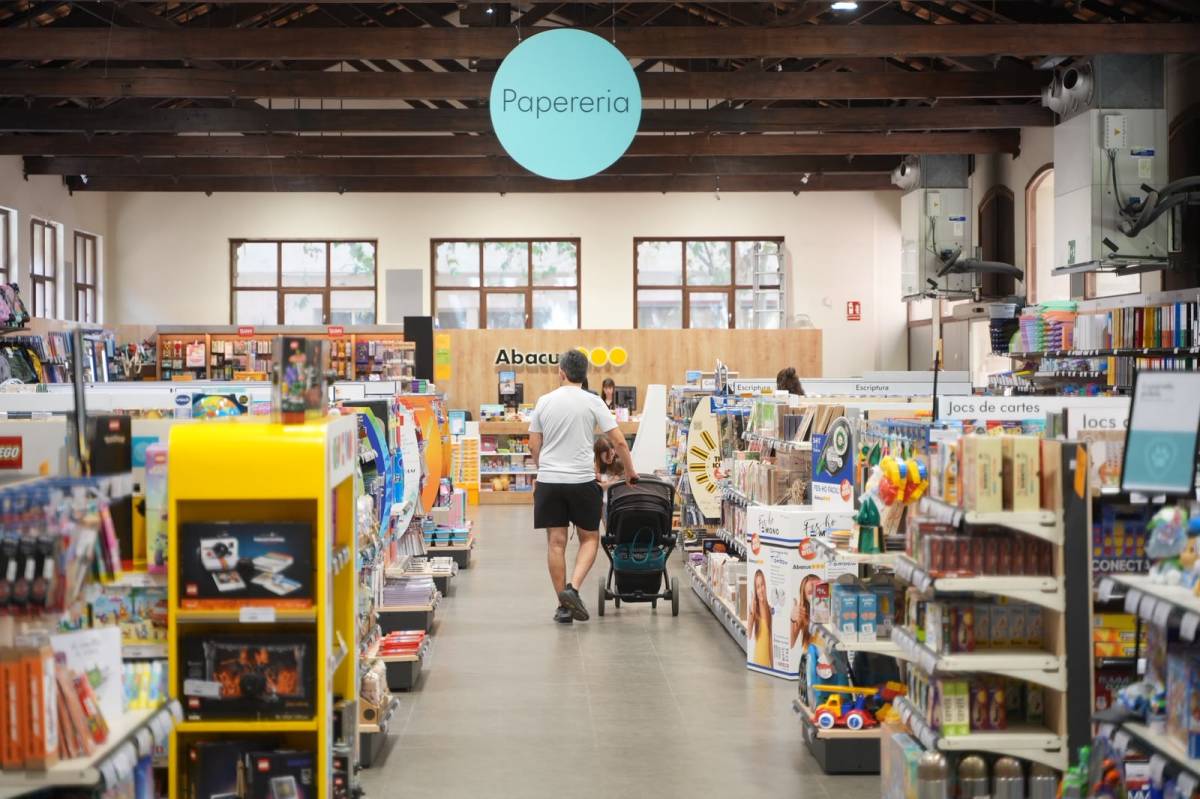 El val escolar injectarà un milió i mig d’euros a les famílies de Sabadell: consulta tots els comerços on bescanviar-lo