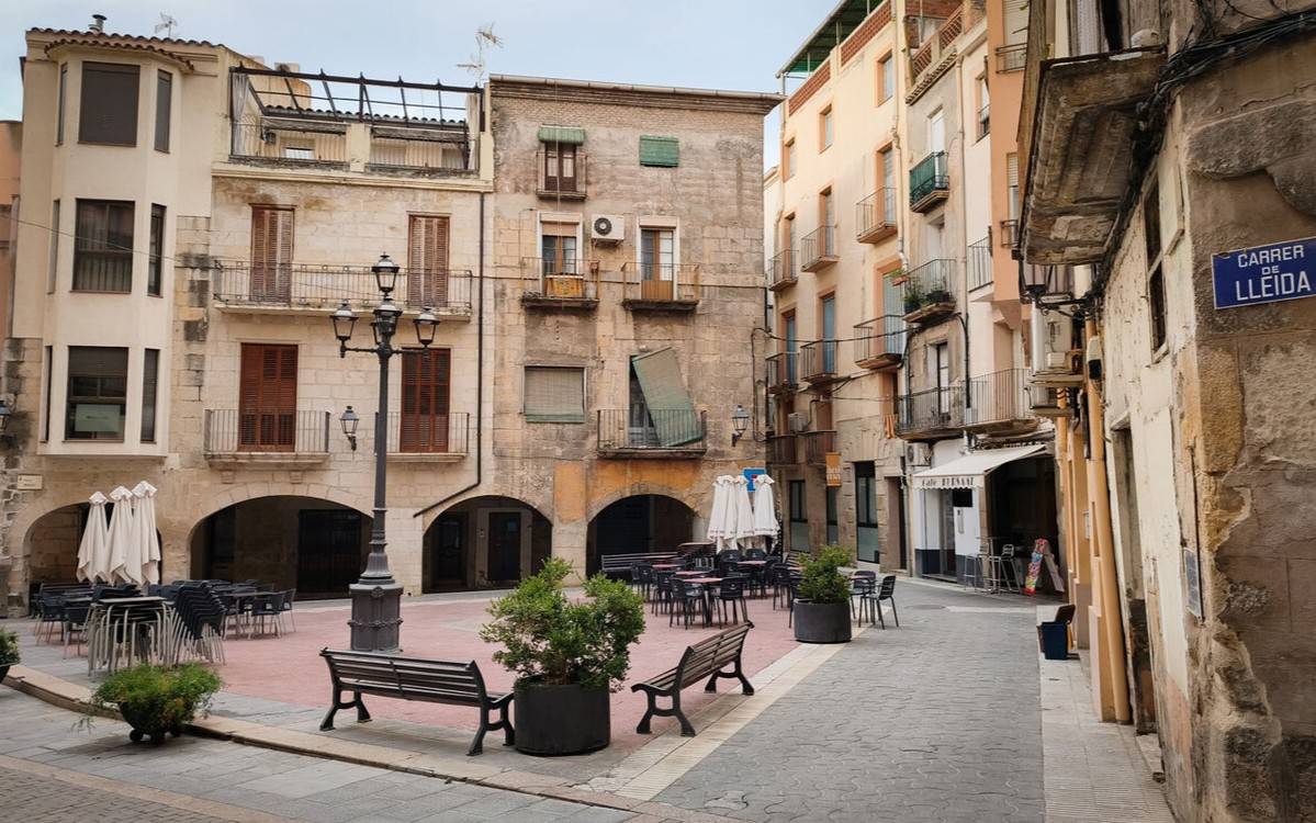 Flix prepara la candidatura al Pla de Barris per revitalitzar el nucli antic