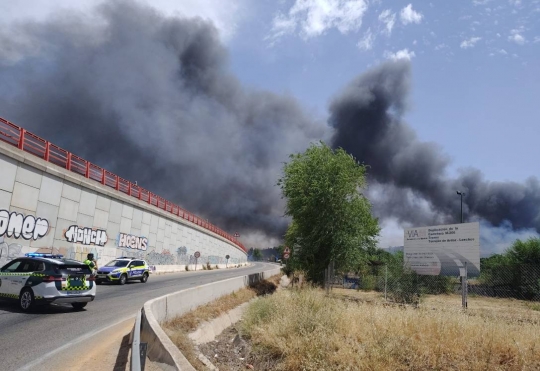 Tallada la circulació de l'alta velocitat entre Barcelona i Madrid per un incendi