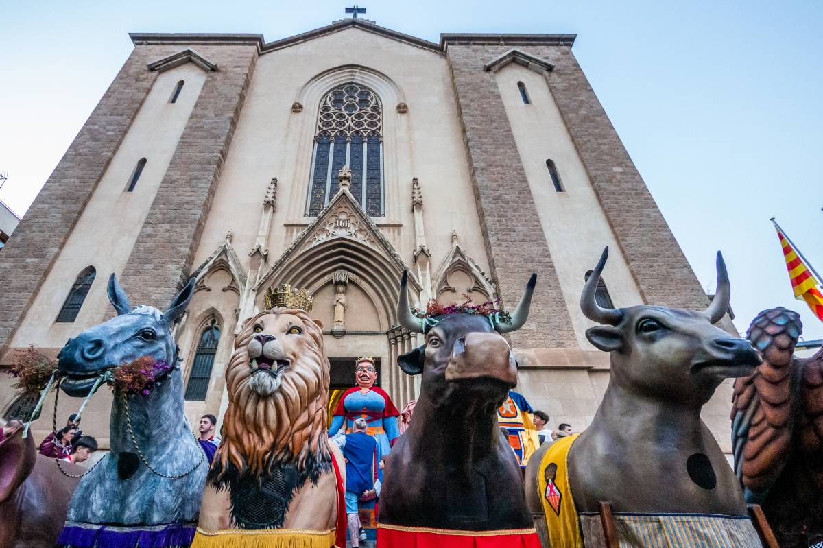 Sant Feliu recupera el pols de la festa amb tres dies de cultura popular, foc i tradició