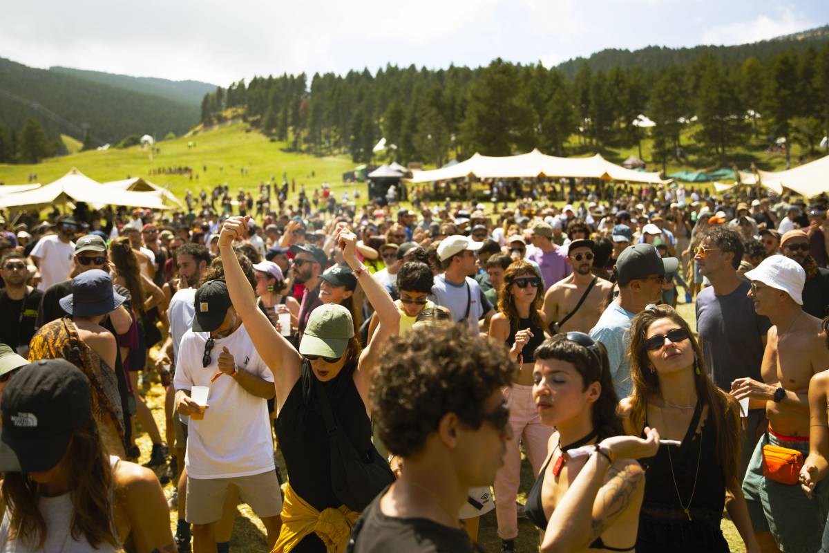 Paral·lel Festival: una dècada redefinint l'experiència de l'electrònica a la natura