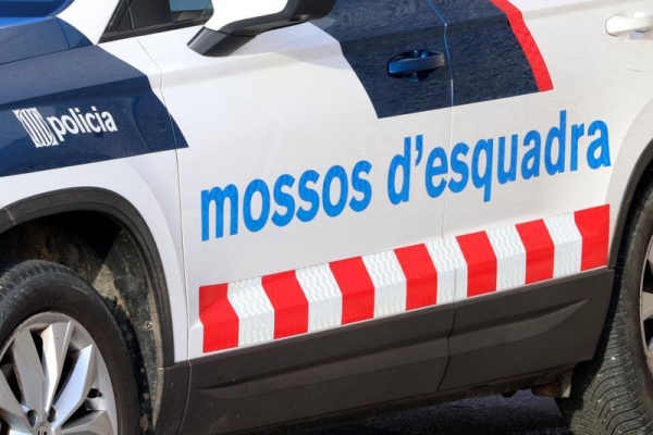 Els Mossos investiguen dos atacs amb armes de foc en establiments de Terrassa