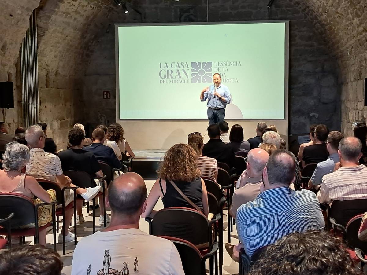 Visita equip de treball i colaboradors Casa Gran del Miracle - 
