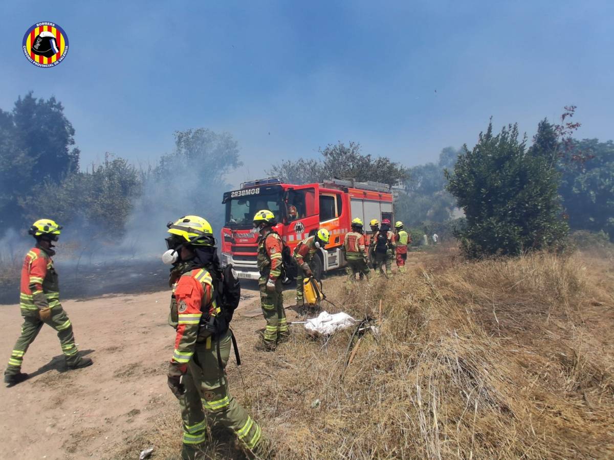 Un mort en un incendi forestal al País Valencià