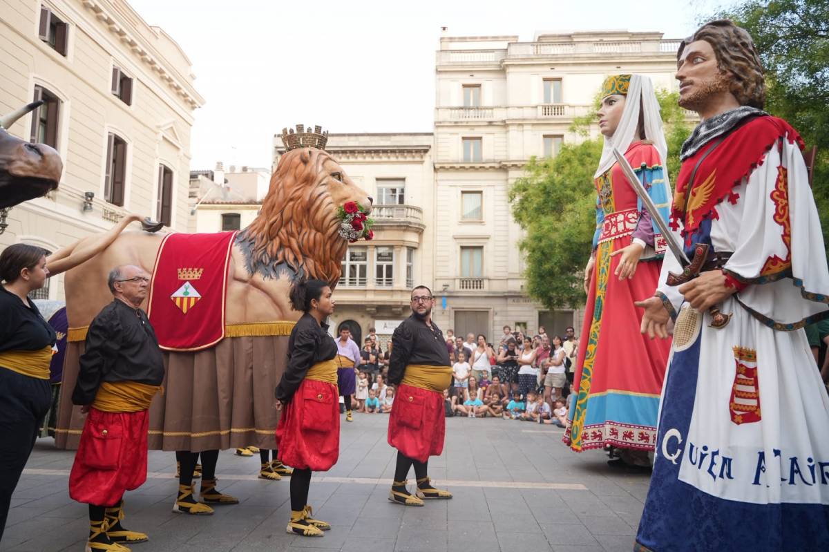 Celebració de les Festes de Sant Feliu a la plaça de Sant Roc - DAVID CHAO Celebració de les Festes de Sant Feliu a la plaça de Sant Roc