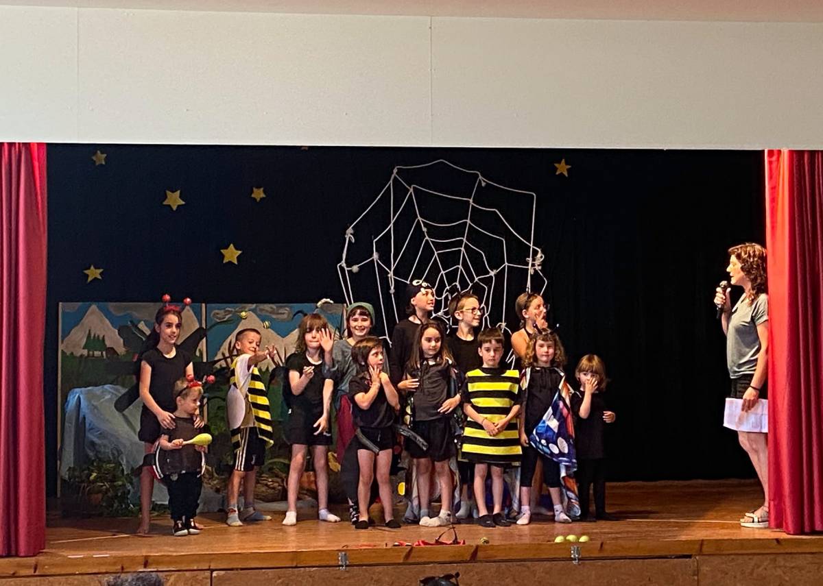 Teatre a l'escola, a Riner - 