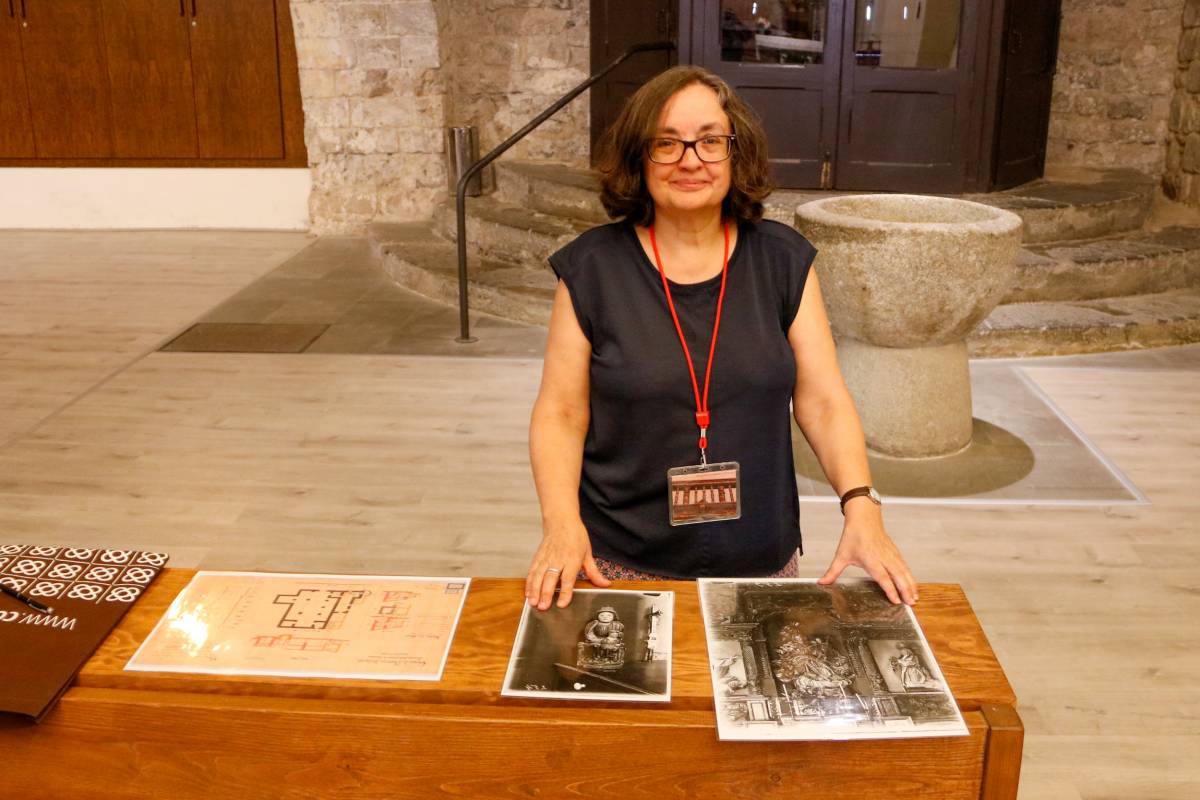 Una fotografia inèdita permet reconstruir l’aspecte del desaparegut retaule del Roser de Santa Maria d’Organyà