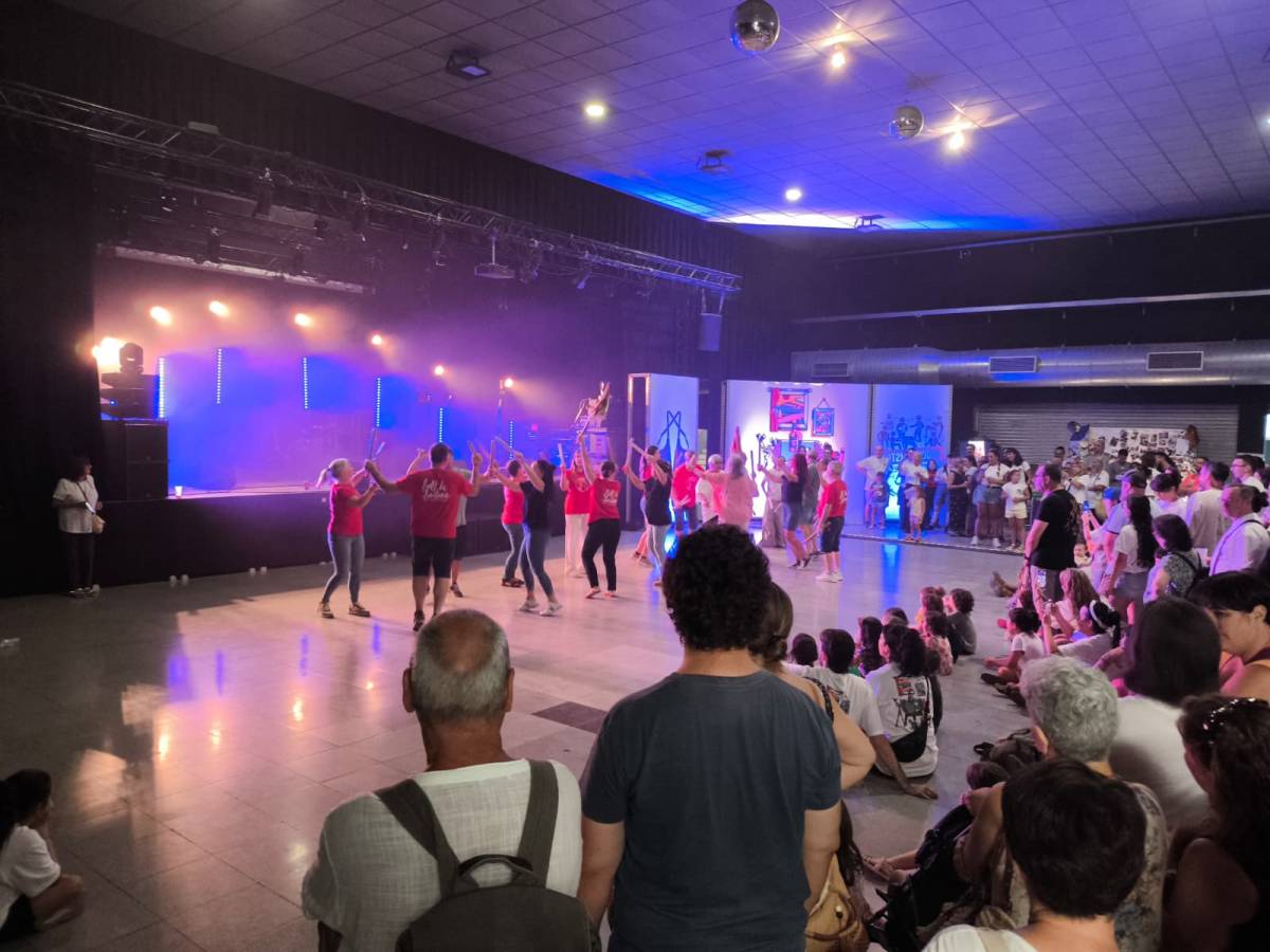 L`homenatge a Dídac Prat va tenir un dels moments més especials a l`Espai Tolrà - D. S. L`homenatge a Dídac Prat va tenir un dels moments més especials a l`Espai Tolrà