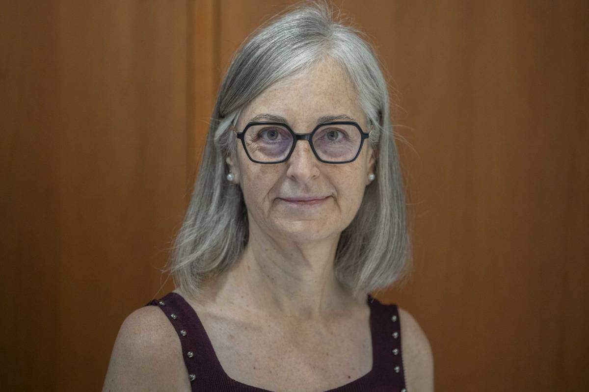“Falten mans perquè cuidem persones, no cuidem coses”