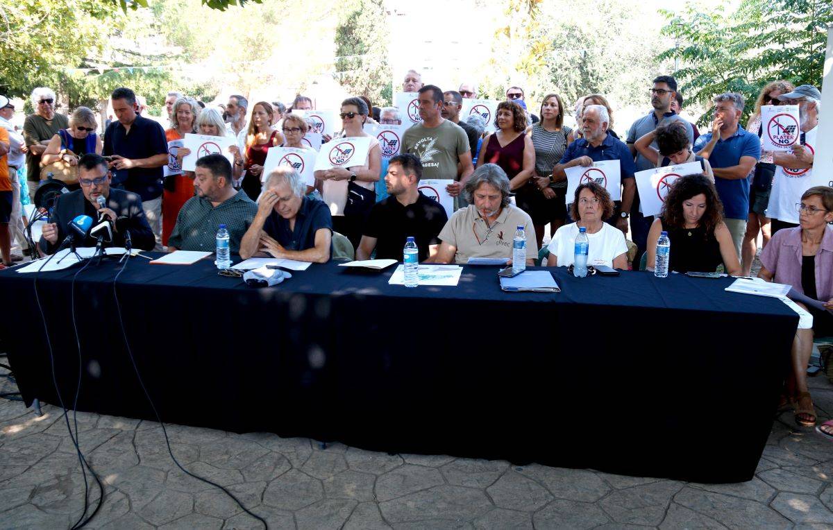 Les Terres de l'Ebre es rebel·len contra al PLATER i reclamen equilibri en la implantació de renovables