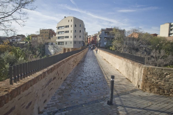 Els punts calents de Terrassa a l'estiu, segons els lectors del Diari de Terrassa: “Creuar-lo a 40 ºC és infernal”