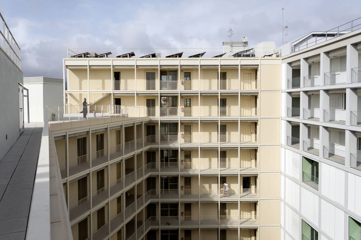 Collboni compleix la promesa i anuncia un nou congrés internacional sobre «habitatge assequible»