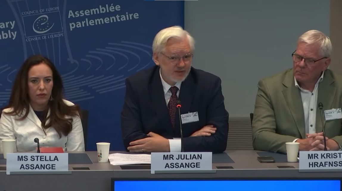 Assange parla per primera vegada des de l'alliberament