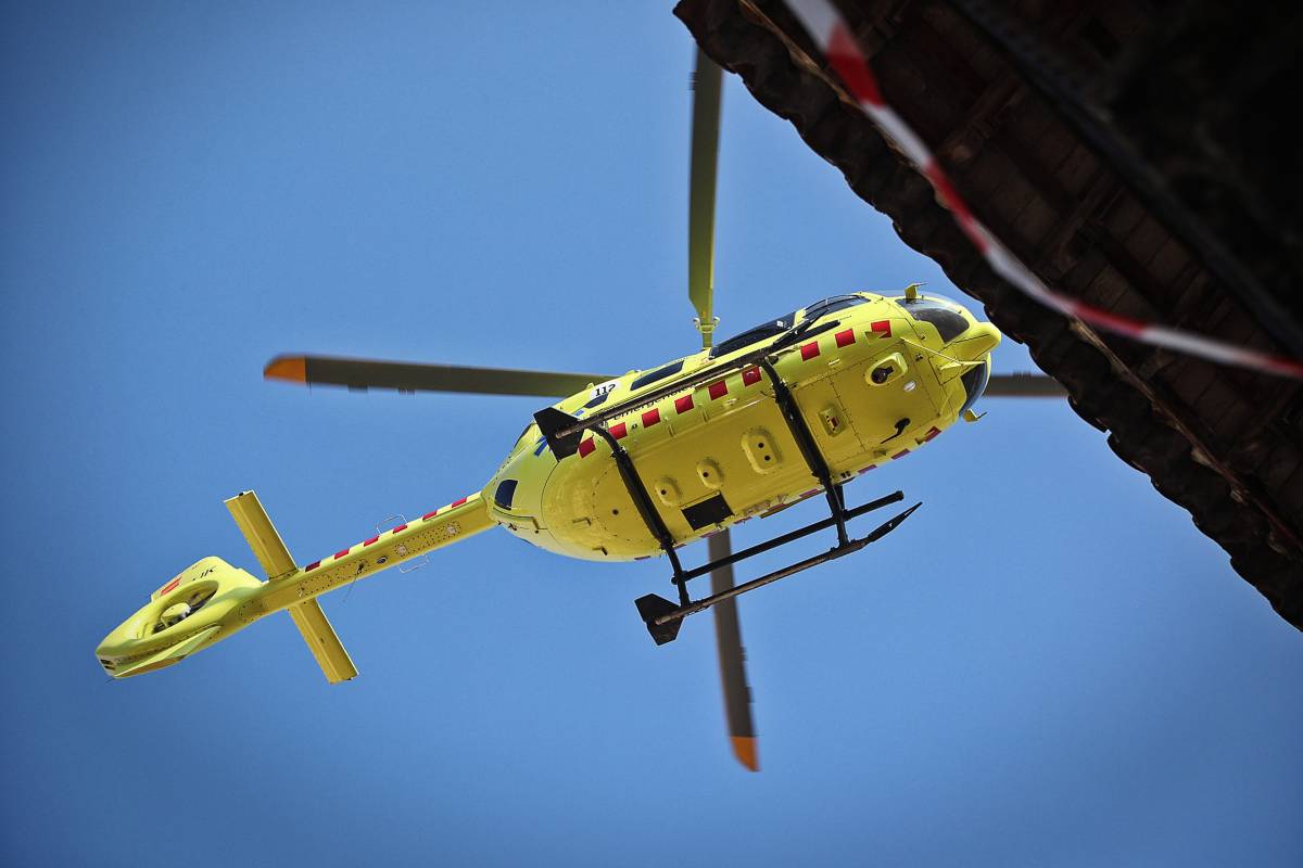 Ferida crítica una dona en un accident eqüestre a Castelló d'Empúries