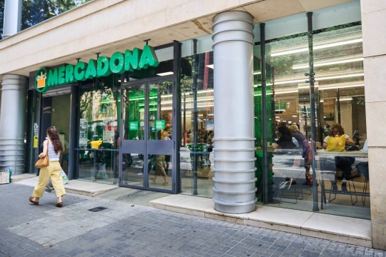 Els supermercats grans també creixen a Barcelona: se n'han obert 141 en 10 anys