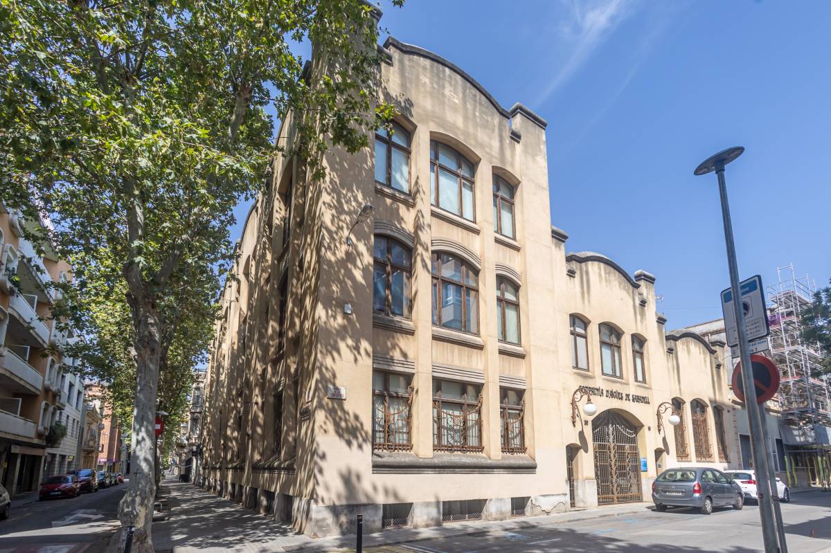 El modernisme va deixar una empremta profunda a Sabadell - JUANMA PELÁEZ El modernisme va deixar una empremta profunda a Sabadell