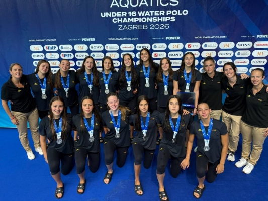 Dues waterpolistes del CN Sabadell, subcampiones del món U16