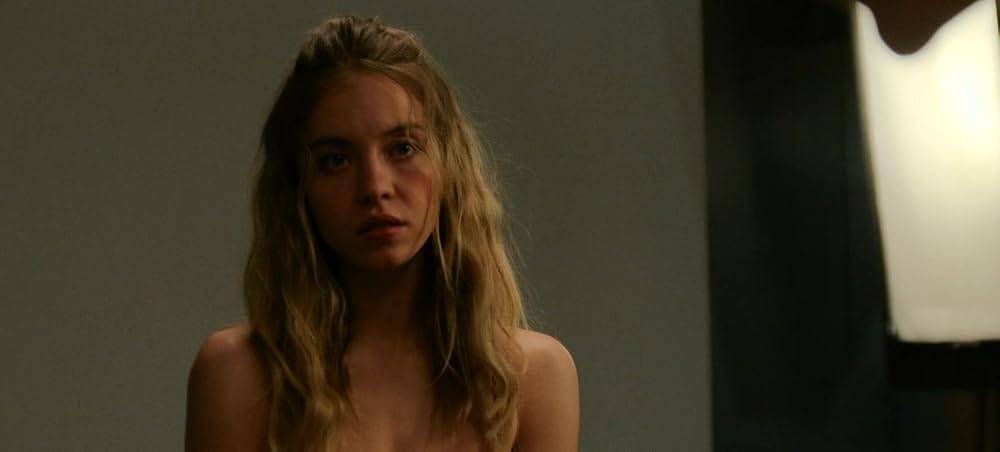 Sydney Sweeney, en un moment de la pel·lícula «The Voyeurs»