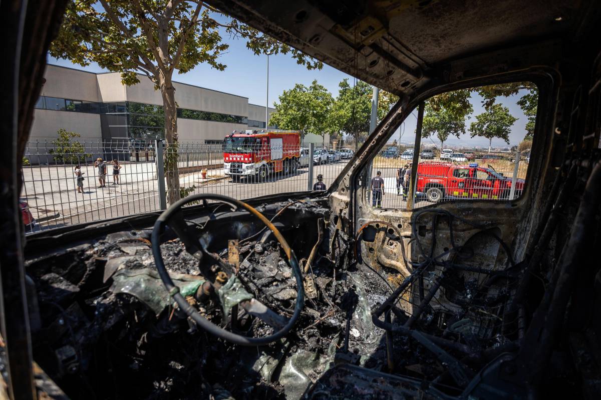 «Ser bomber voluntari és pujar al camió i no saber ni quan ni com tornaràs a casa»