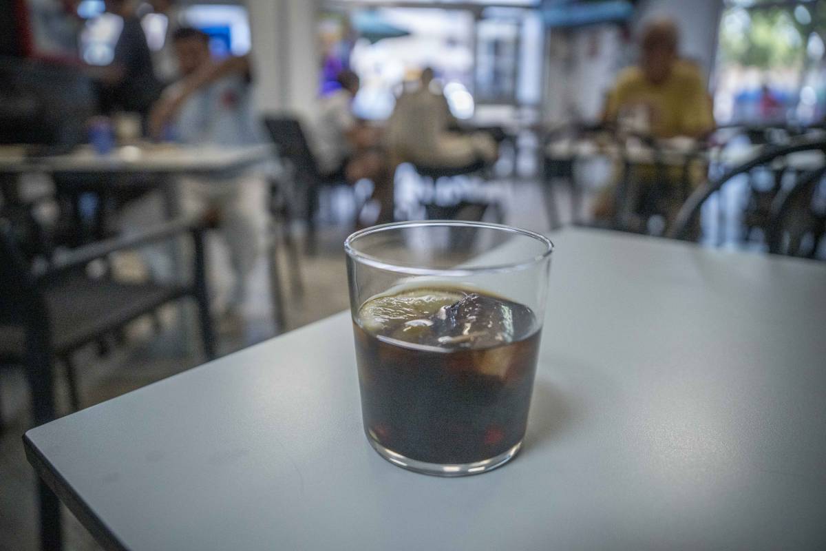 Un vermut per obrir boca - Nebridi Aróztegui