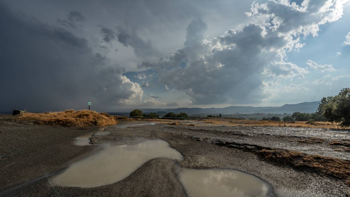 El Meteocat pronostica pluges de fins a 90 litres en tres hores