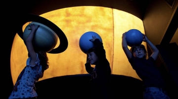 El millor lloc per entendre un eclipsi: CosmoCaixa dedica una jornada especial a aquest fenomen astronòmic