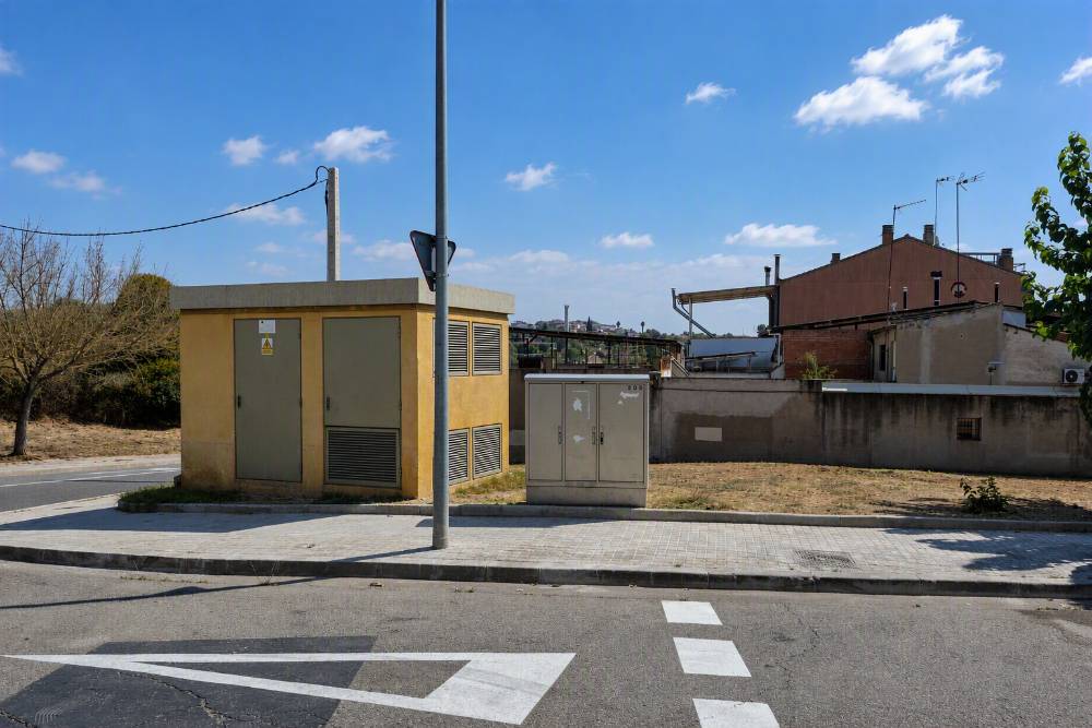 Reforcen la xarxa elèctrica del Poblenou de Sabadell