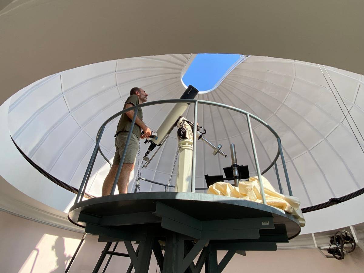 Sis telescopis enfocaran el fenomen al centre astronòmic de Roquetes. - Sílvia Berbís Sis telescopis enfocaran el fenomen al centre astronòmic de Roquetes.