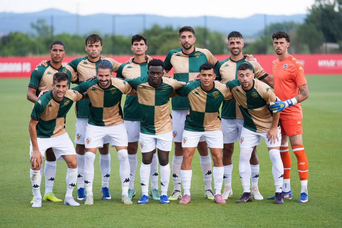 L`onze inicial a la Girona Football Academy - David Chao L`onze inicial a la Girona Football Academy