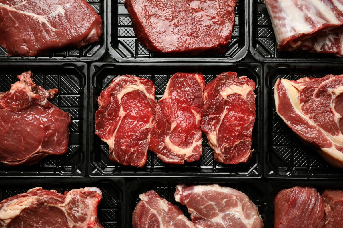 Un metge alerta sobre l’aliment relacionat amb el càncer de còlon: «Consumir-lo una vegada a la setmana n’augmenta el risc»