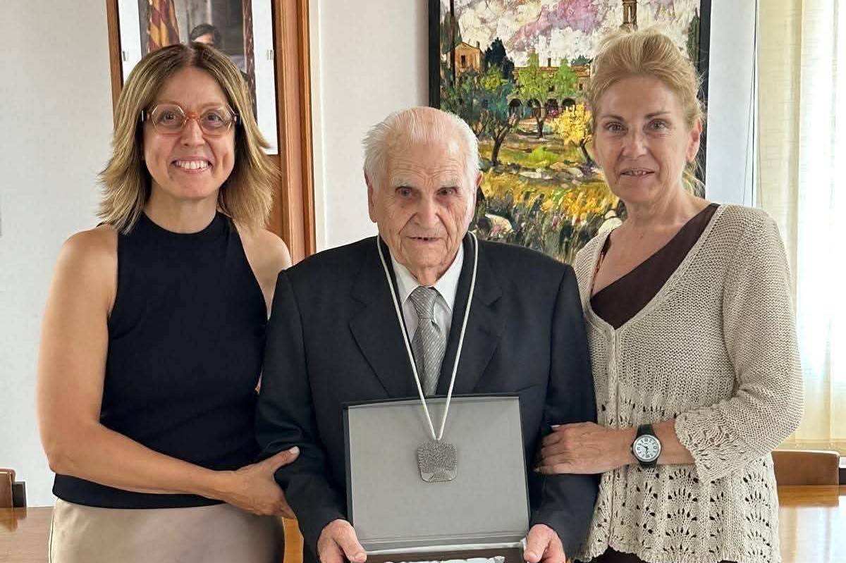 Torà commemora el centenari d’Antonio Simó Tarrés amb un reconeixement institucional