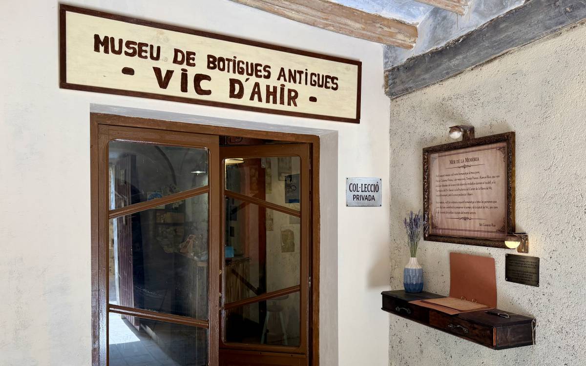Vic compta amb un nou espai museïtzat que recrea botigues dels anys 60.