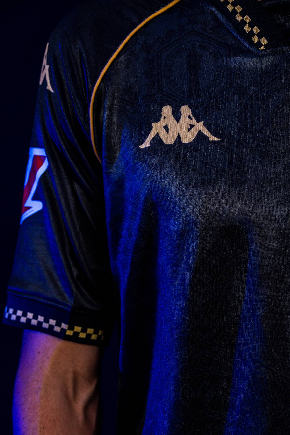 La nova equipació del CE Sabadell - CES La nova equipació del CE Sabadell