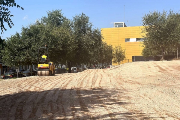 Visita de l'alcade al nou aparcament del barri de Sant Pere Nord