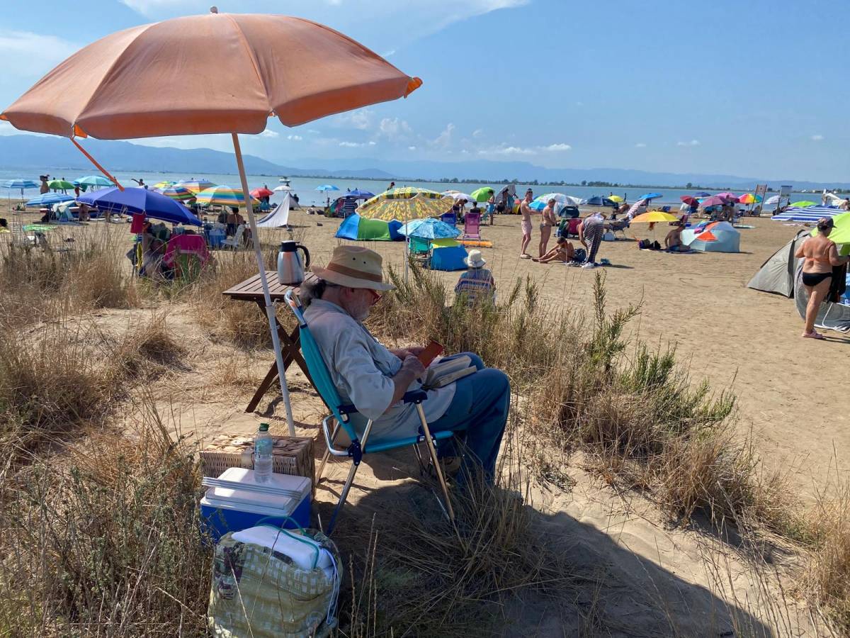 La majoria dels visitants han desplegat xiringuitos - Aguaita
