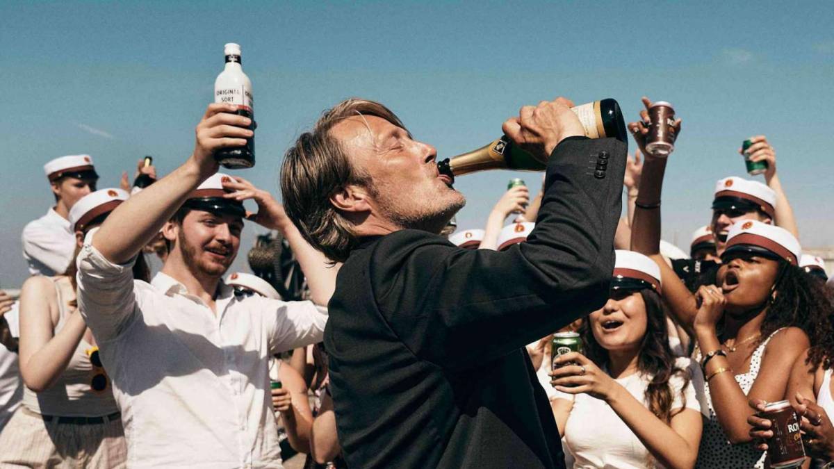 Una escena de Druk amb Mads Mikkelsen com a protagonista - Zentropa Productions Una escena de Druk amb Mads Mikkelsen com a protagonista
