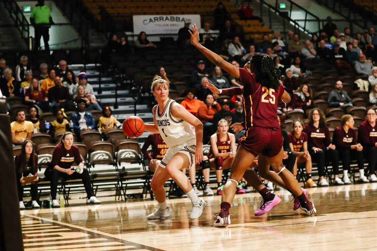 Marina Asensio torna al bàsquet català amb la Penya